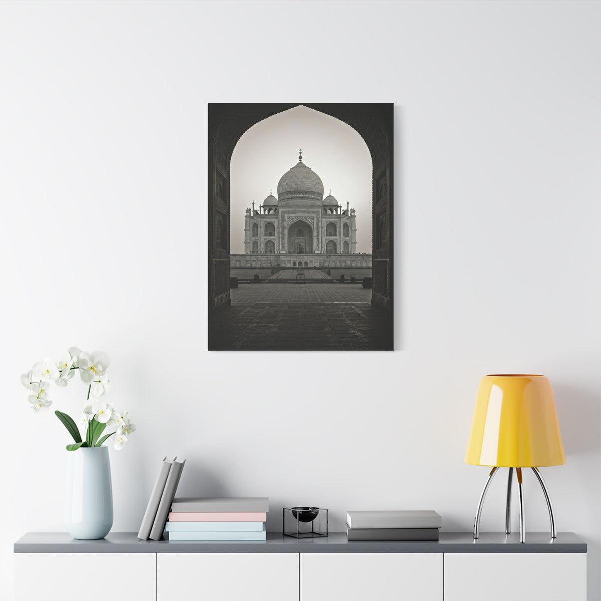 Taj Mahal Monochrome Elegance Wall Art & Canvas Print