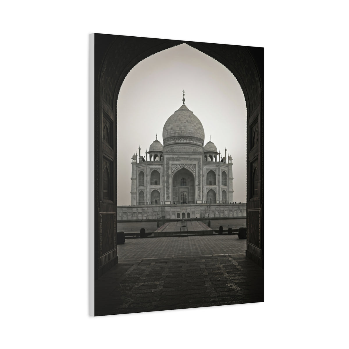 Taj Mahal Monochrome Elegance Wall Art & Canvas Print