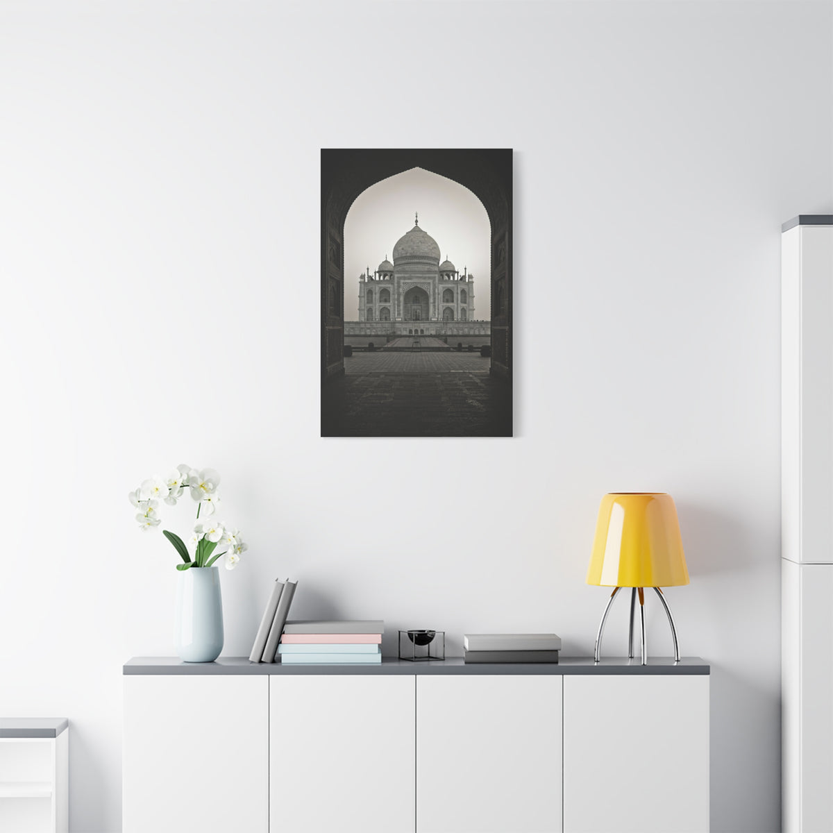Taj Mahal Monochrome Elegance Wall Art & Canvas Print